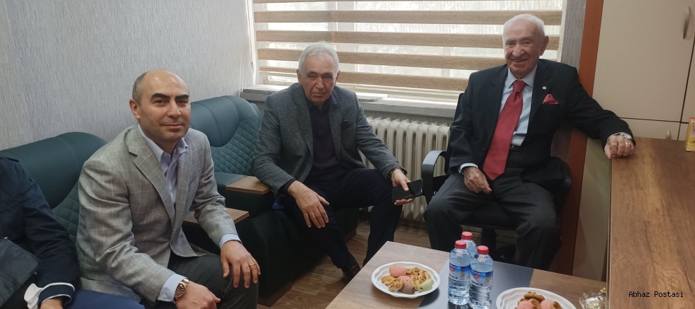 Abhaz-Fed ve Ankara Abhaz Kültür Derneği Ofisleri Açıldı.