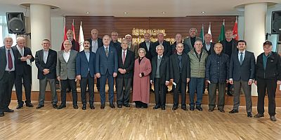 Abhaz-Fed Danışma ve Onur Kurulu Üyeleri İstanbul Abhaz Kültür Derneğinde Toplandı.