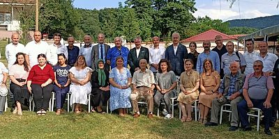 Abhaz –Fed Yönetim Kurulu Dönemlerinin 20. Olağan Toplantısını Düzce’nin Halil Bey Köyünde Gerçekleştirdi.