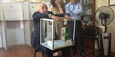 Abhazya Devlet Başkanlığı Seçimleri Abhazya ve Moskova’da Yapılacak 