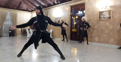 Abhaz Dansı (Apsuva Akoşara)